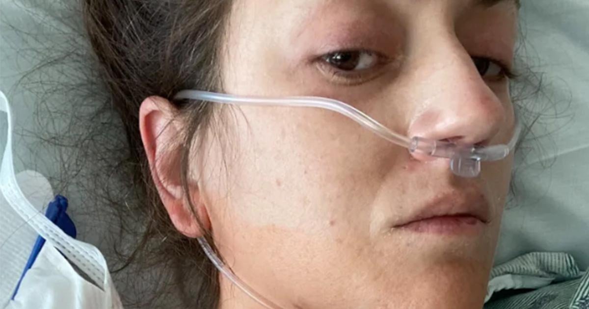 Mom, 34, diagnosed with stage 3 cancer reveals her one symptom that she dismissed as ‘sitting too long’ at desk